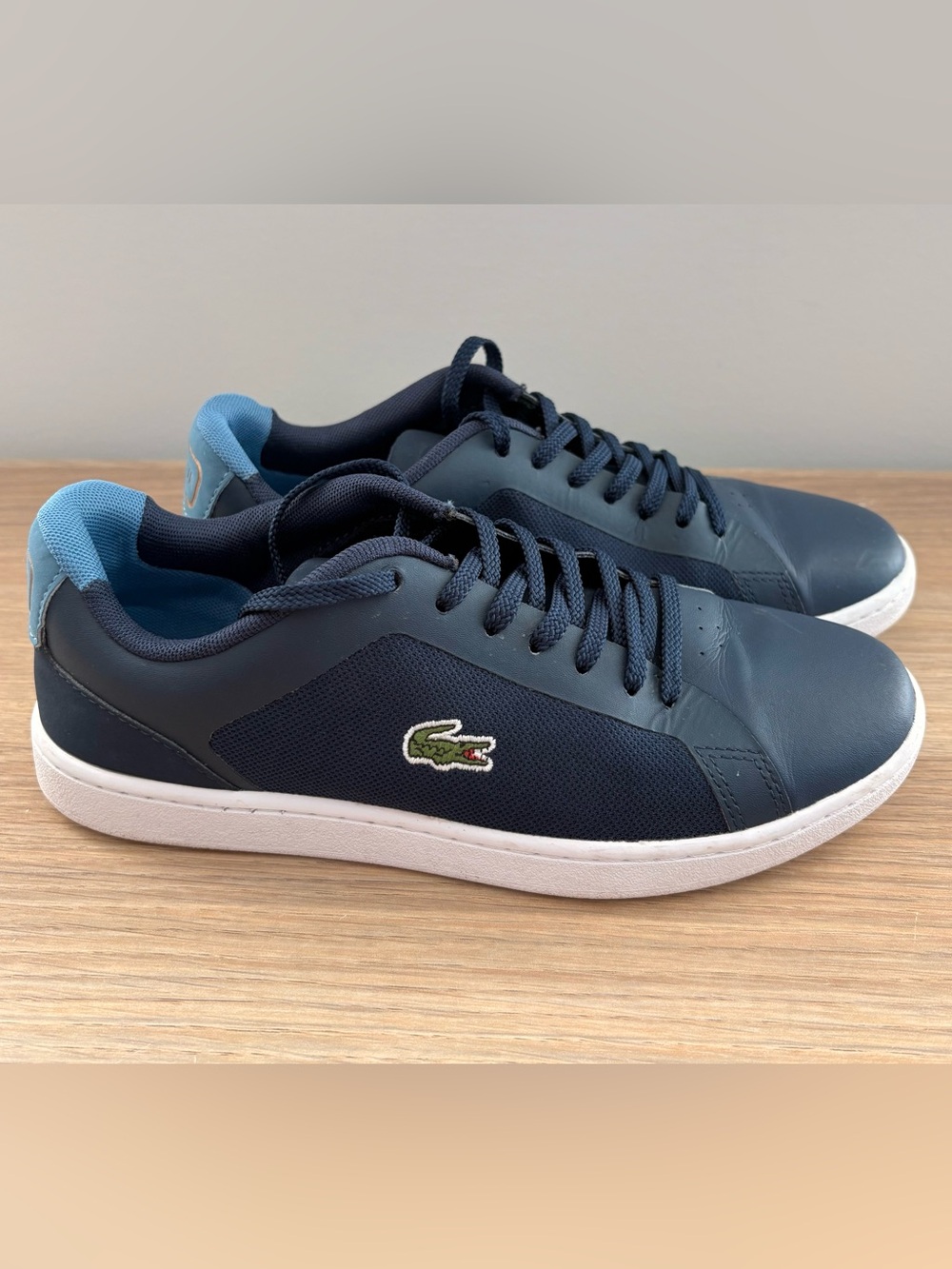 Lacoste Navy Blue Sneakers Women’s US Size 6 Excellent Condition